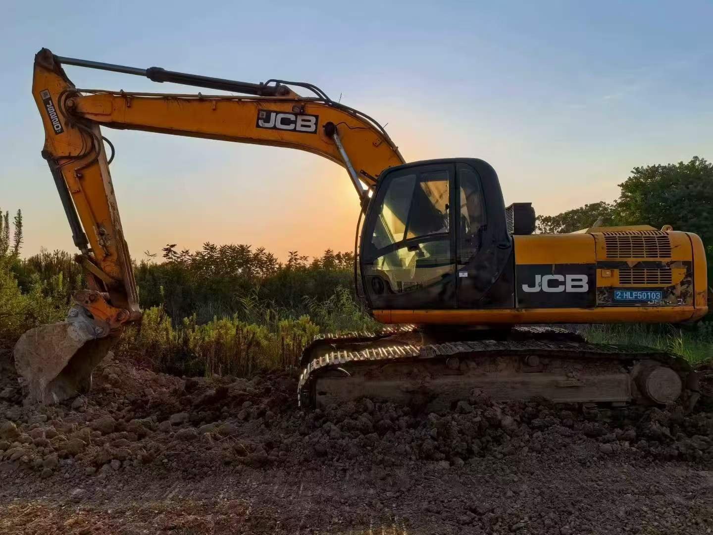 JCB 220 used excavator, 0, China stock