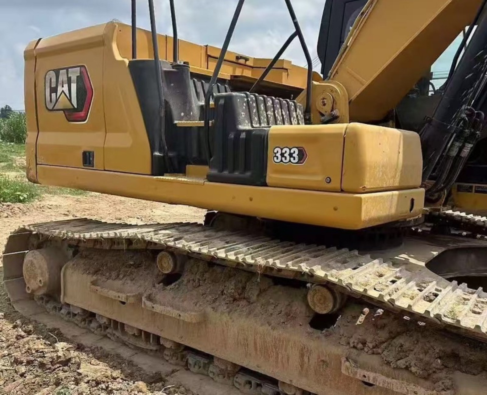CAT 333 used excavator 0 photo 8