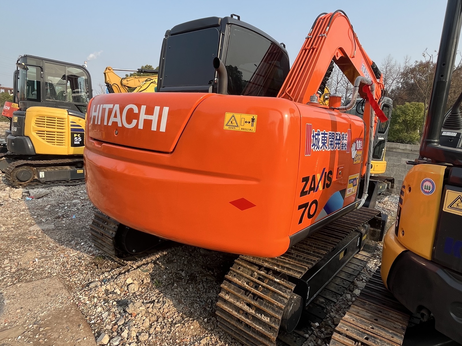 Hitachi 70 Mini used excavator 0 photo 5