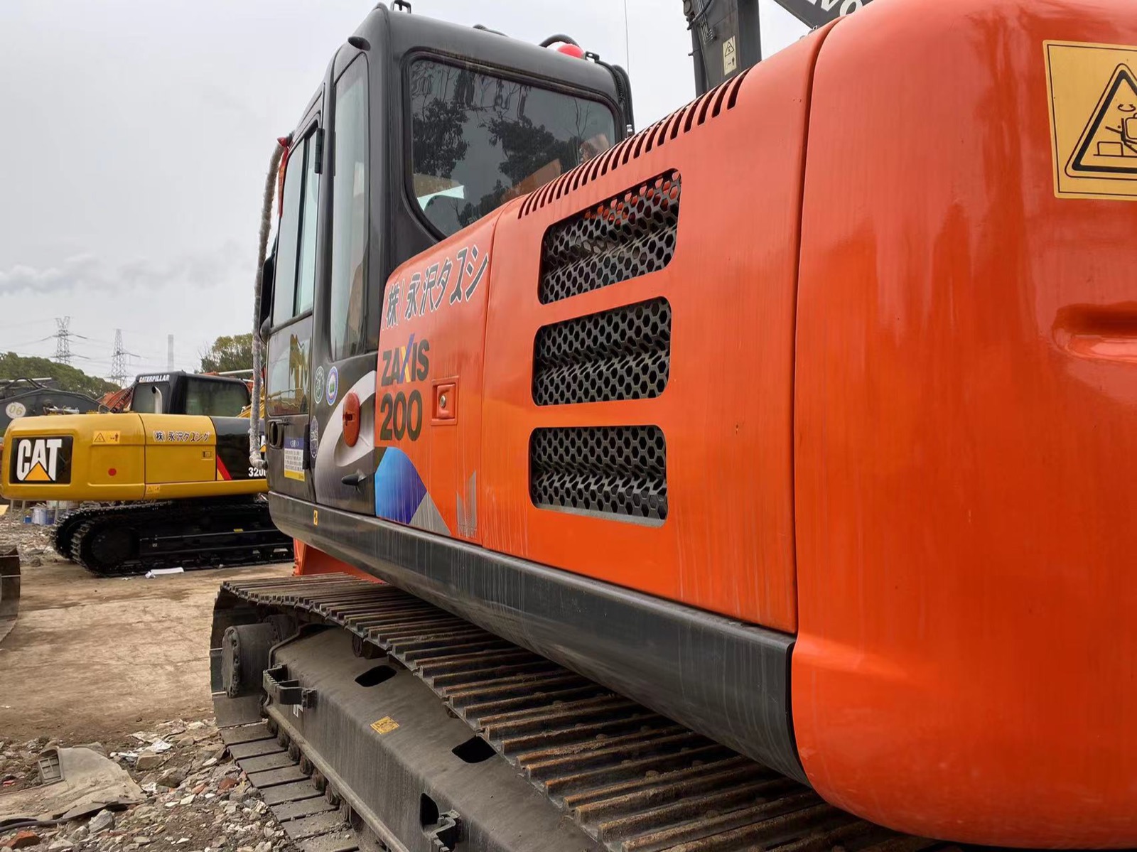Hitachi ZX200 used excavator 0 photo 4