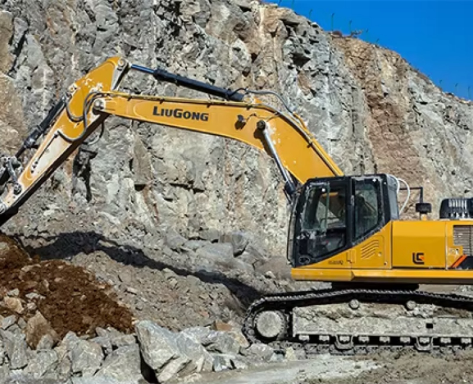 LiuGong 936E used excavator 0 photo 3