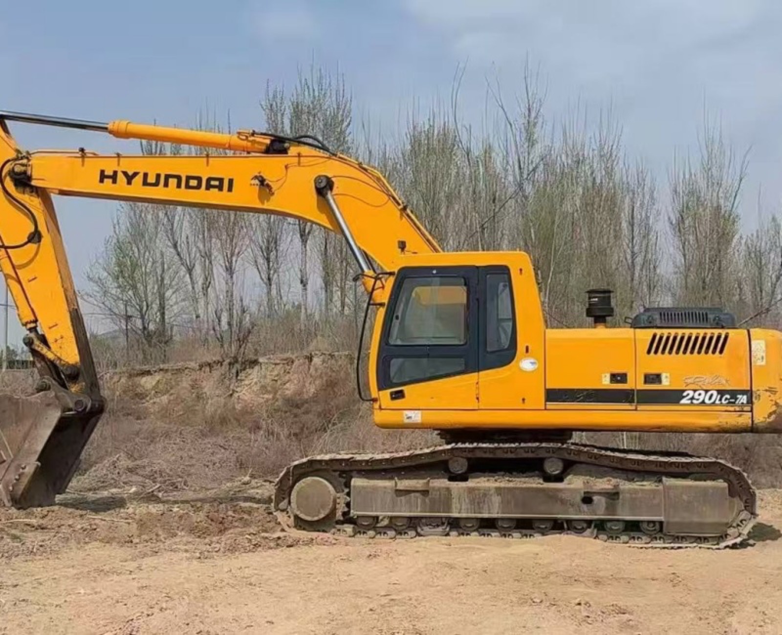 Hyundai R290LC-7A used excavator 0 photo 4