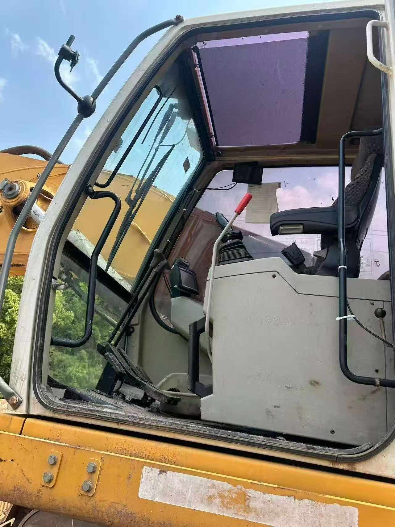 Liebherr 944 used excavator 0 photo 3