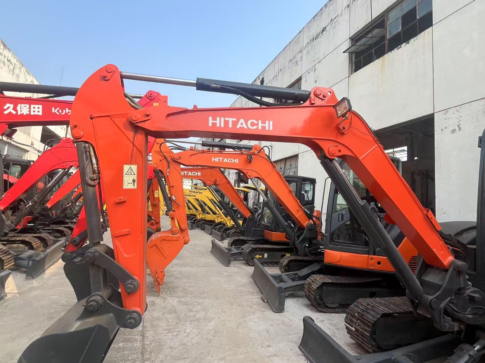 Hitachi 50u Mini used excavator 0 photo 5