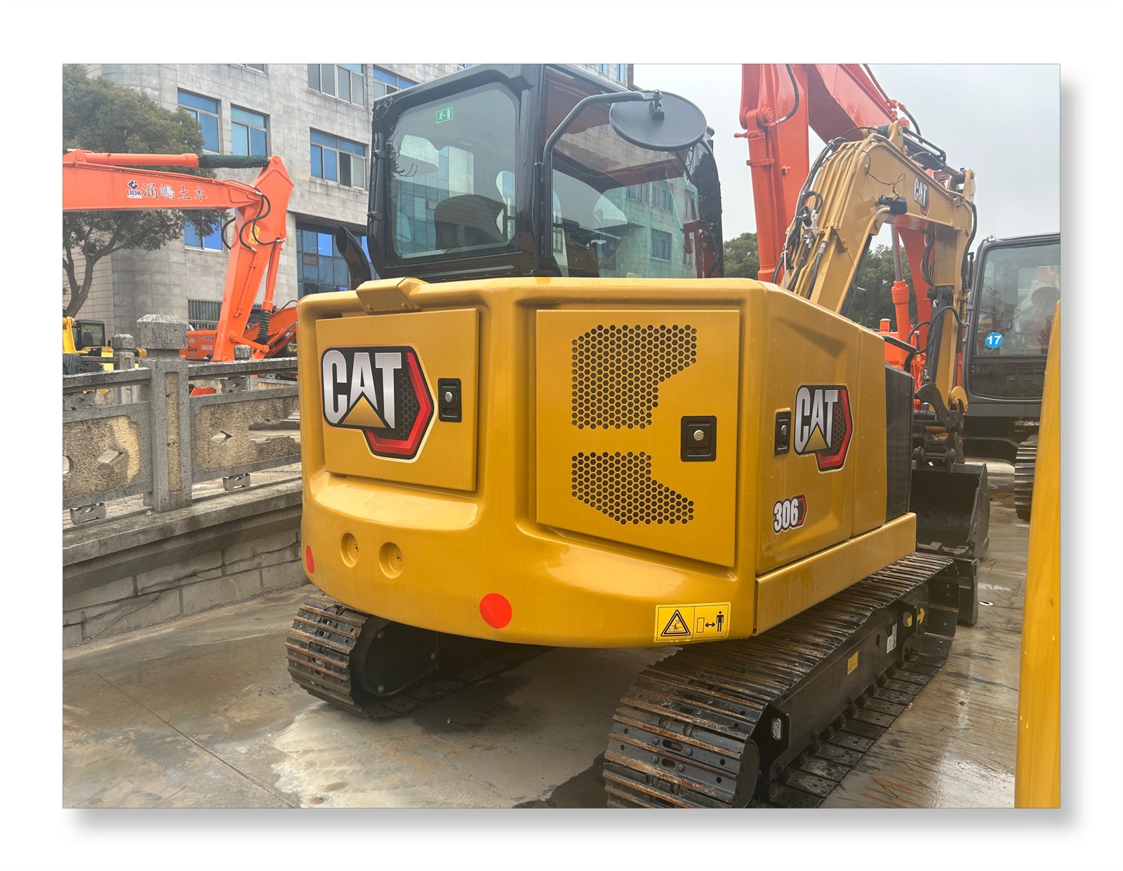 CAT 306 Mini used excavator 0 photo 3