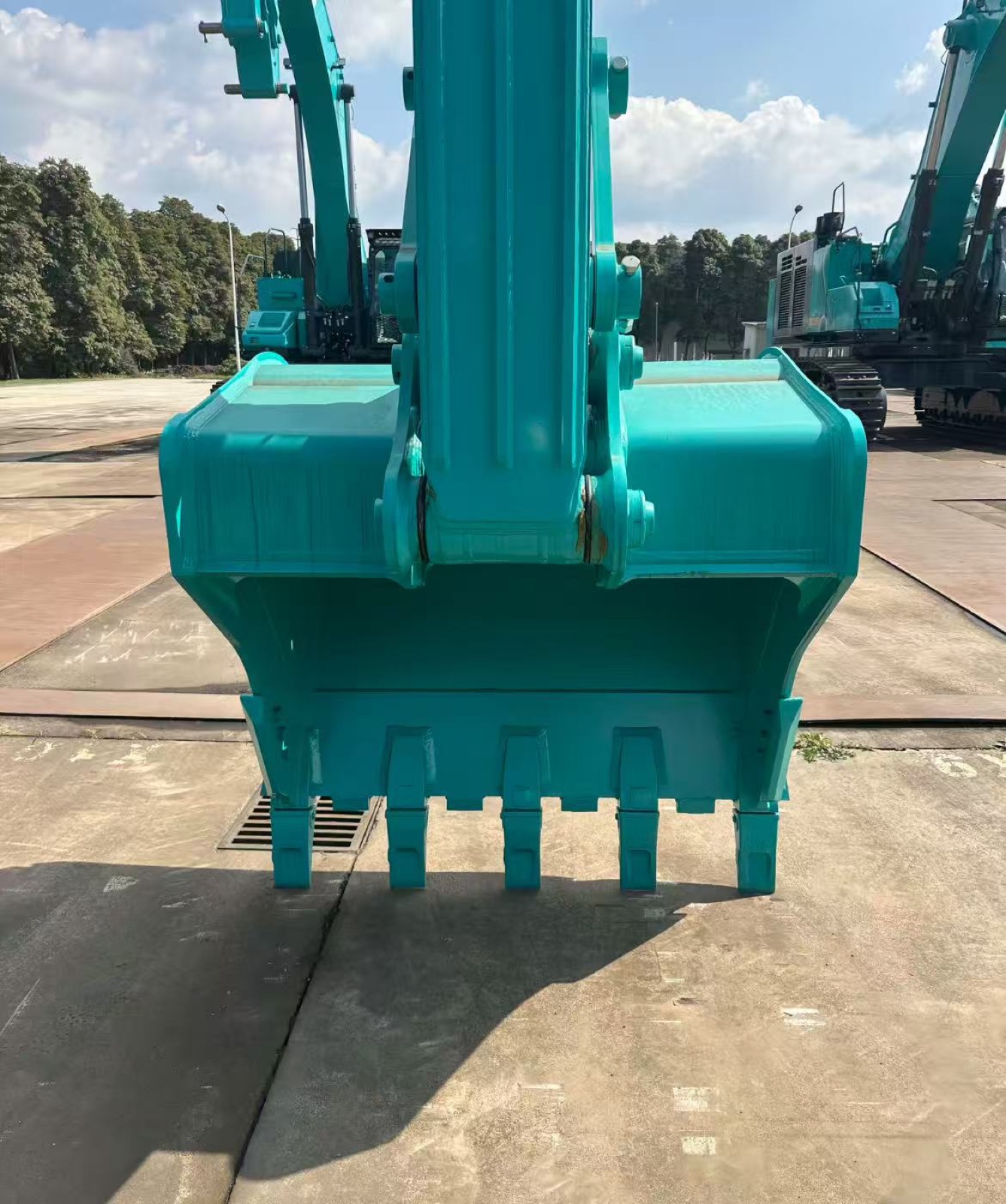 Kobelco SK240LC-12 used excavator 0 photo 8