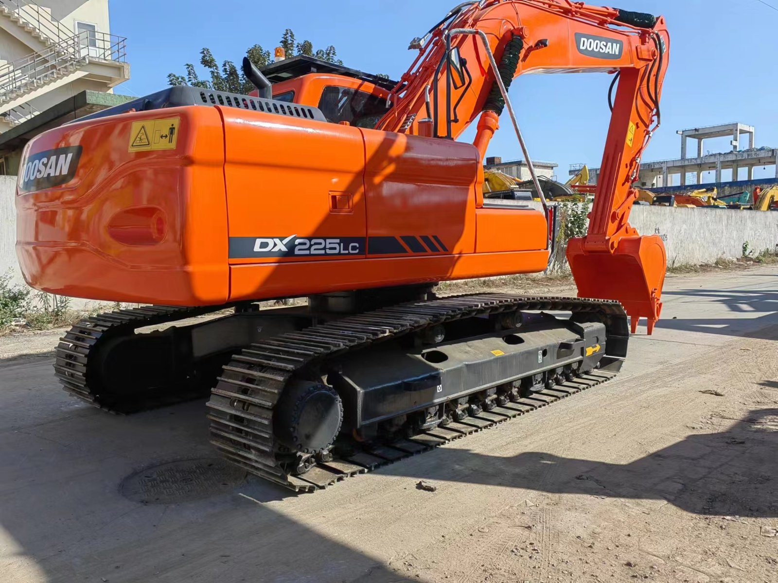 Doosan DX225 used excavator 0 photo 5