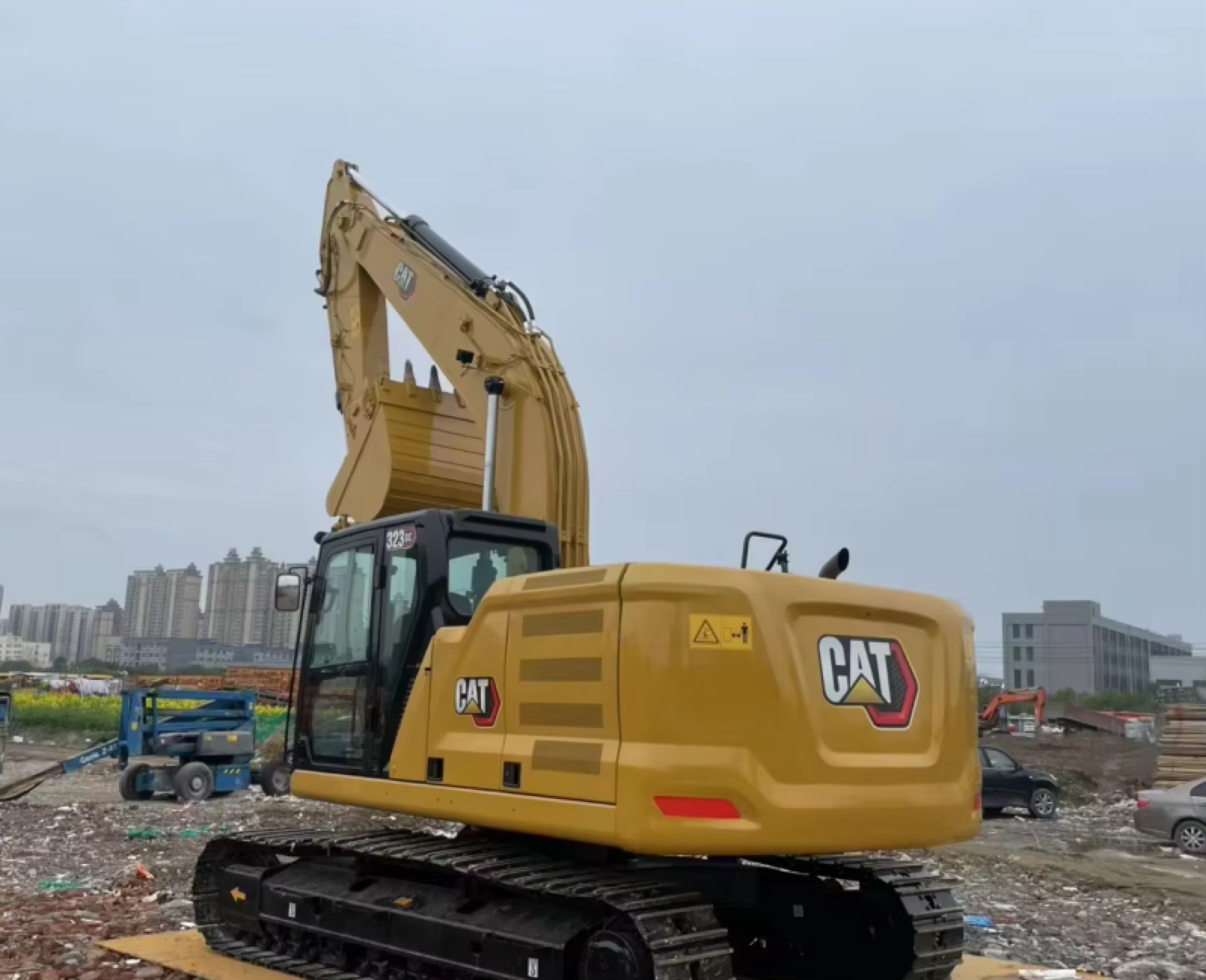 CAT 323GX used excavator 0 photo 3