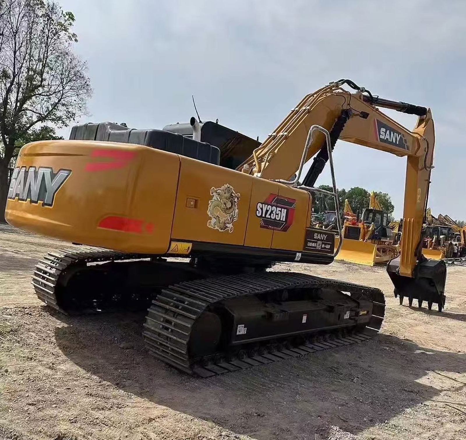 Sany 235H used excavator 0 photo 3