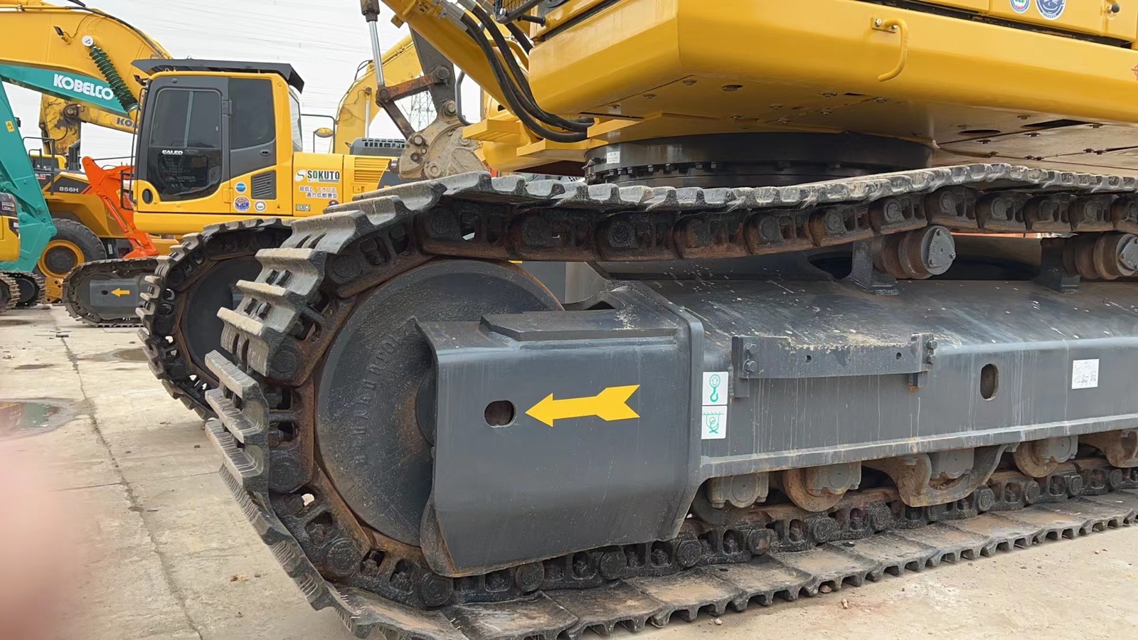 Komatsu PC400 used excavator 0 photo 4
