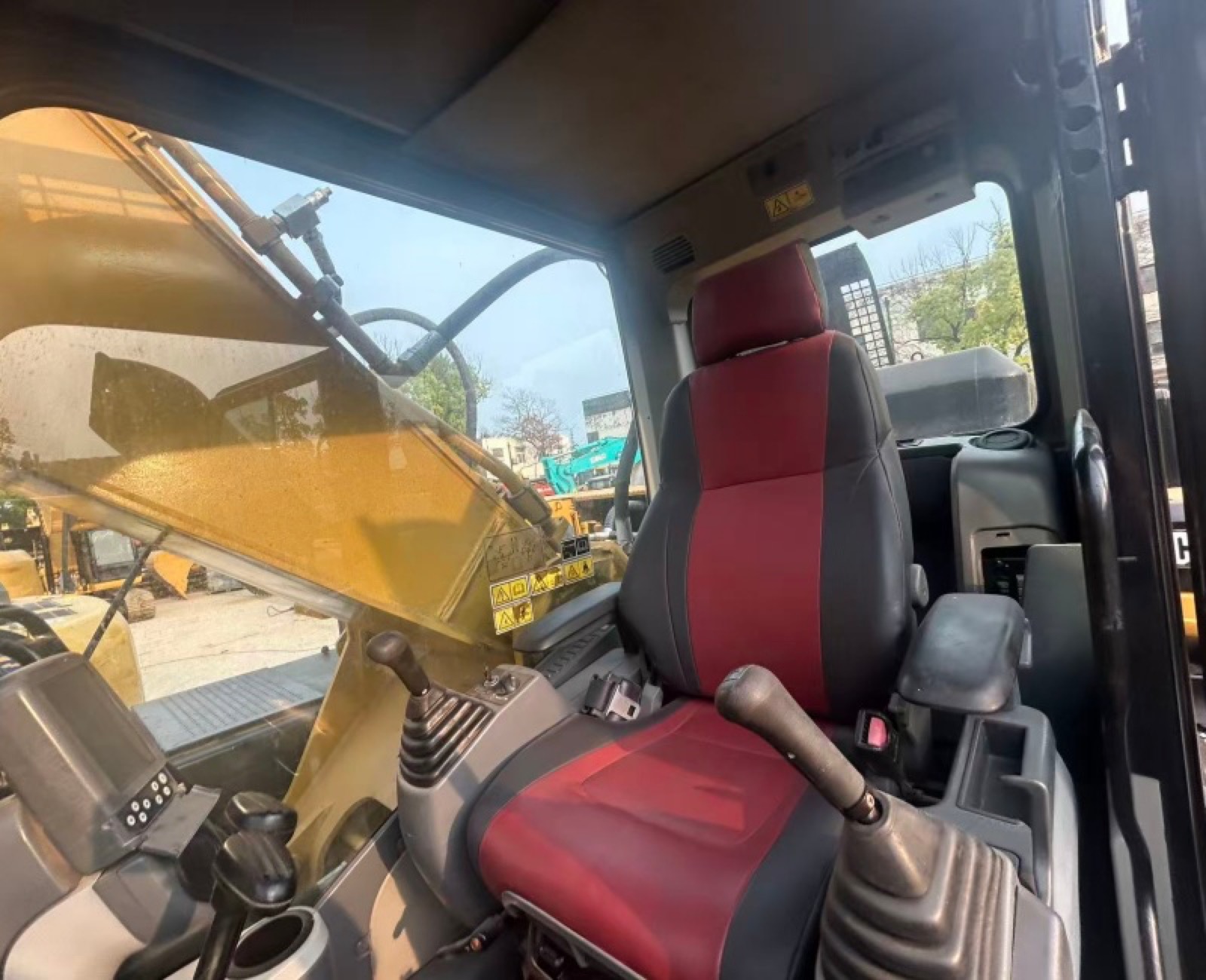CAT 336D2 used excavator 0 photo 8