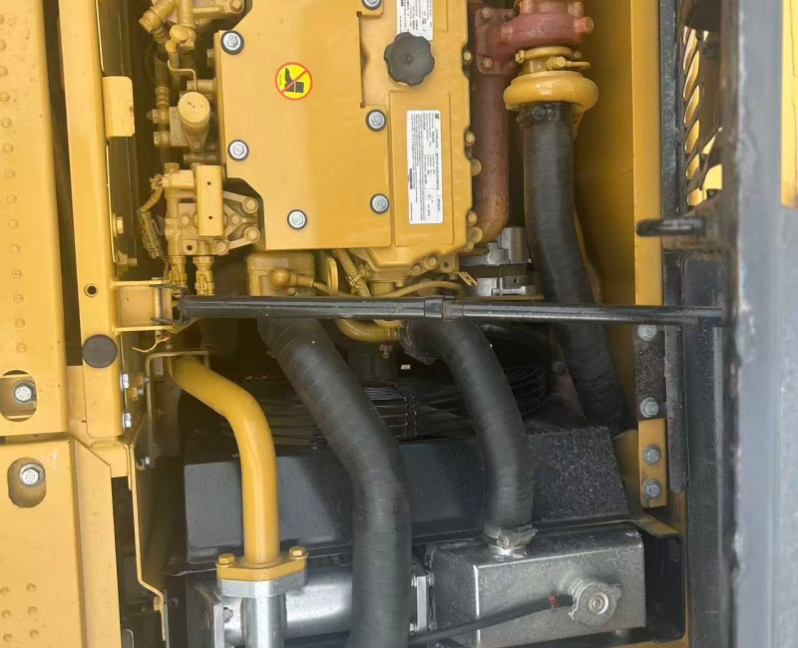 CAT 313D2GC used excavator 0 photo 6