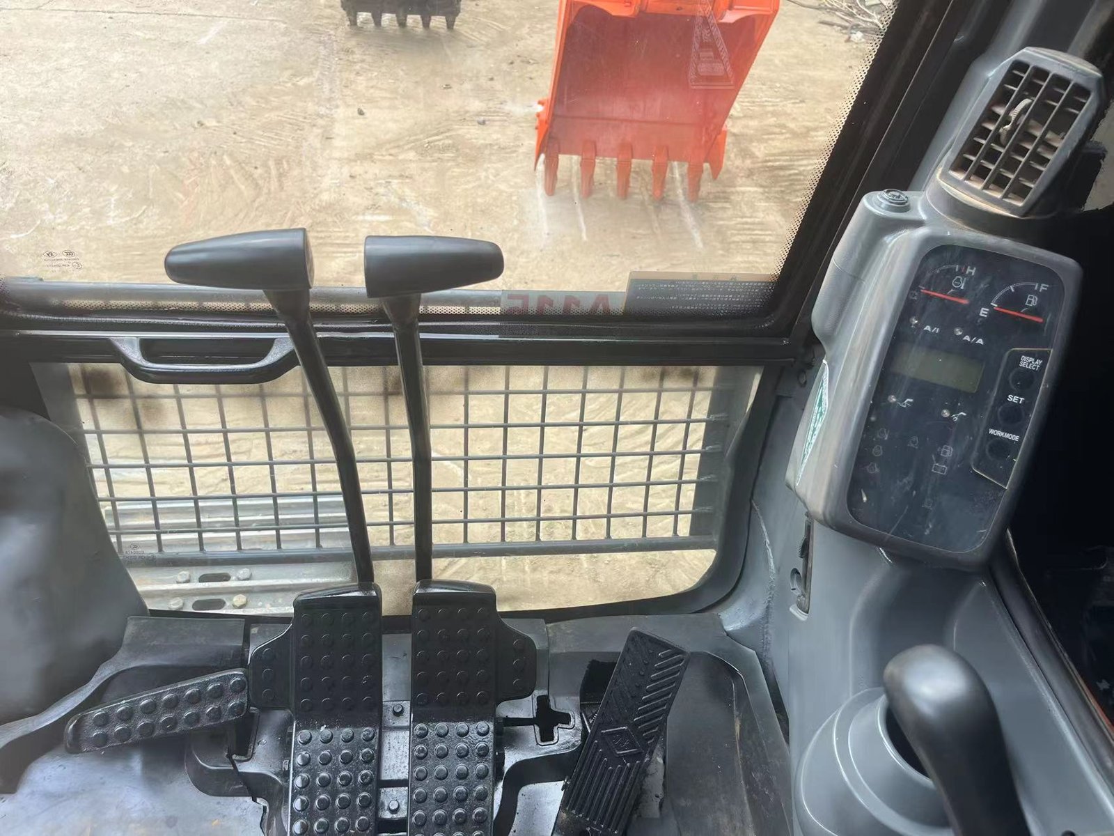 Hitachi 120 used excavator 0 photo 4