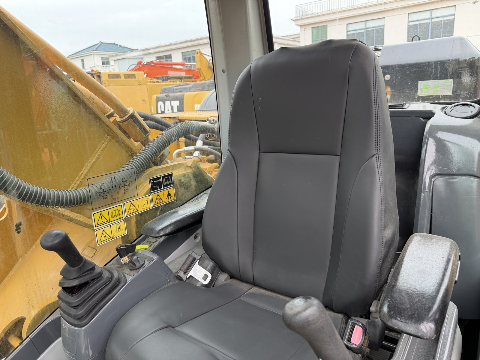 CAT 336 used excavator 0 photo 5