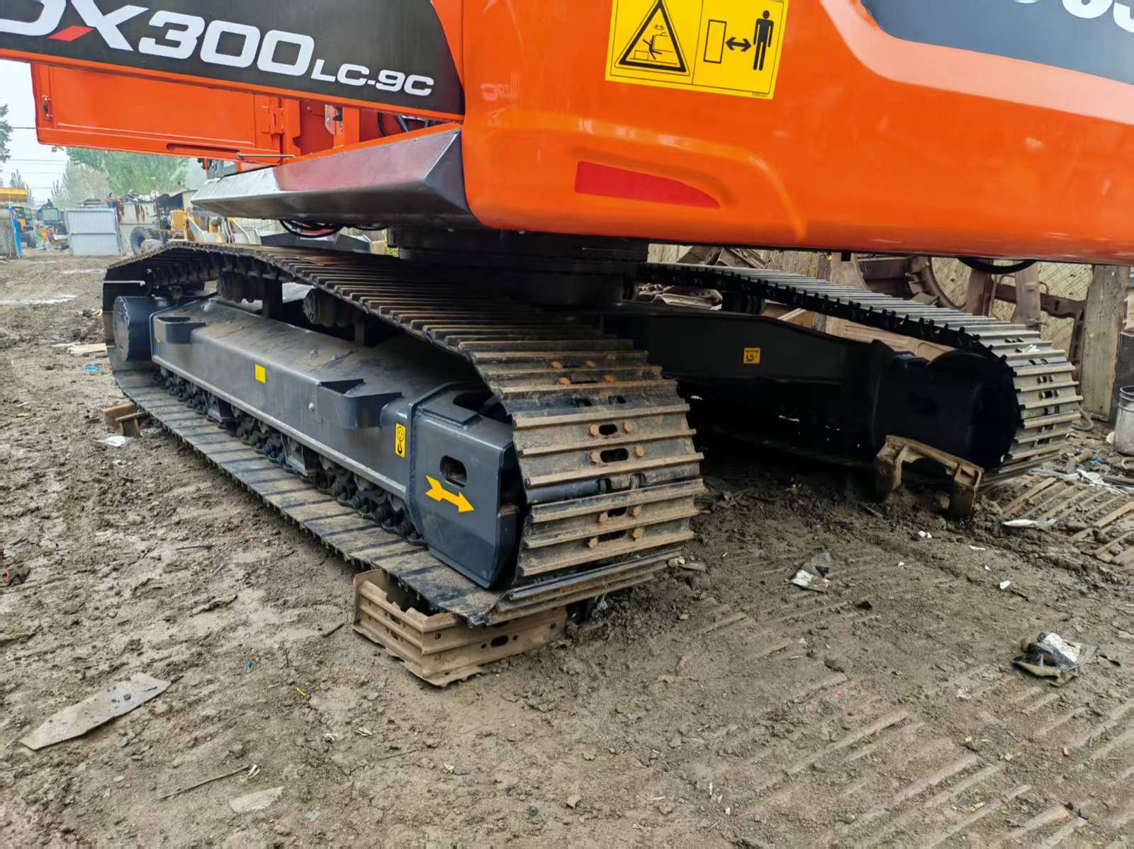 Doosan DX300LC-9C used excavator 0 photo 4