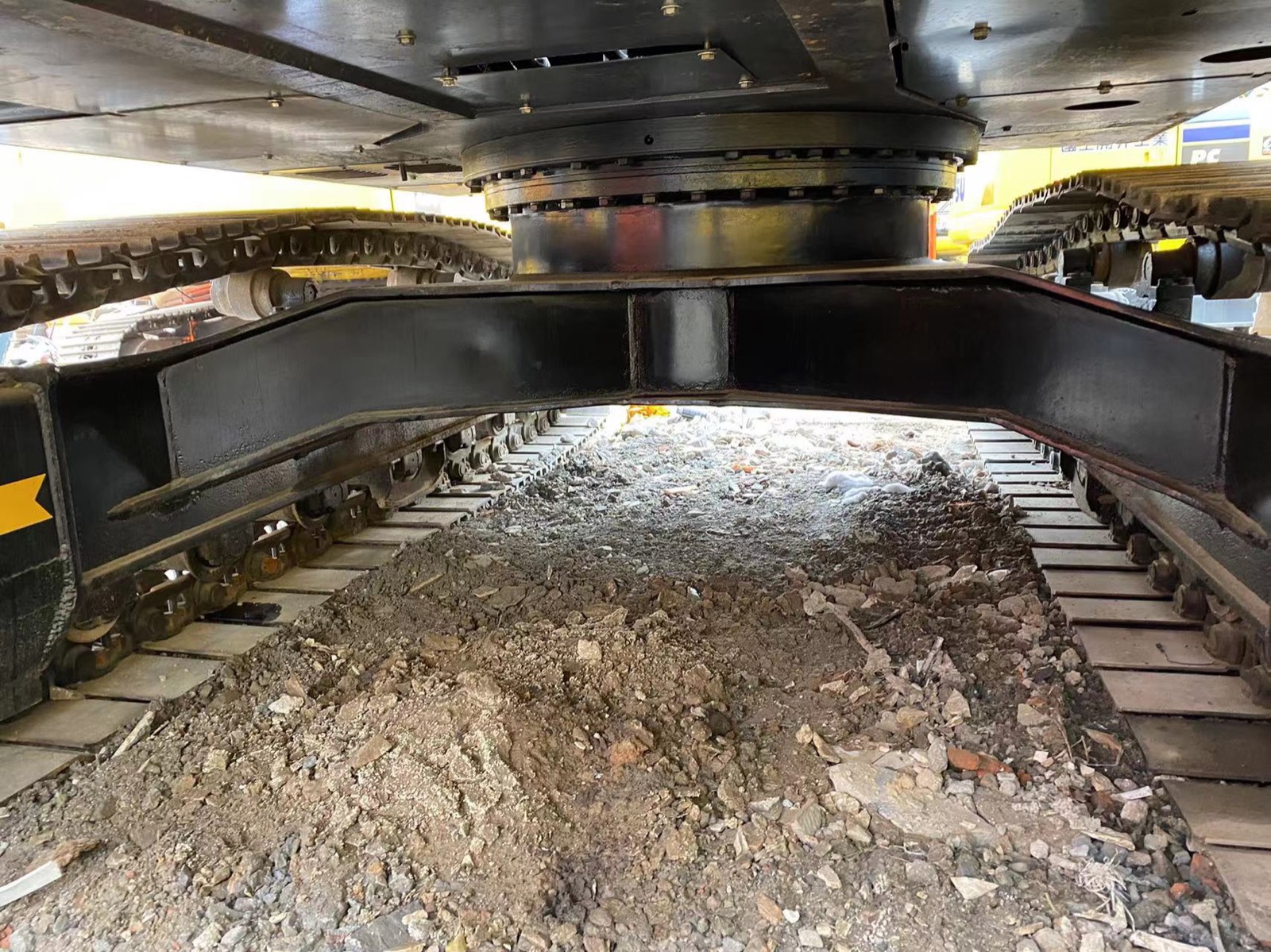 Hitachi ZX200 used excavator 0 photo 6