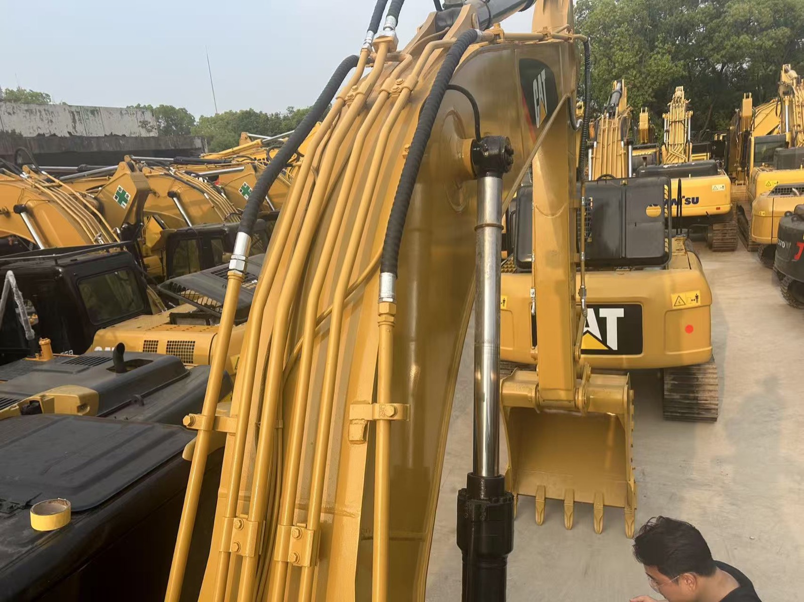 CAT 320D2L used excavator 0 photo 3