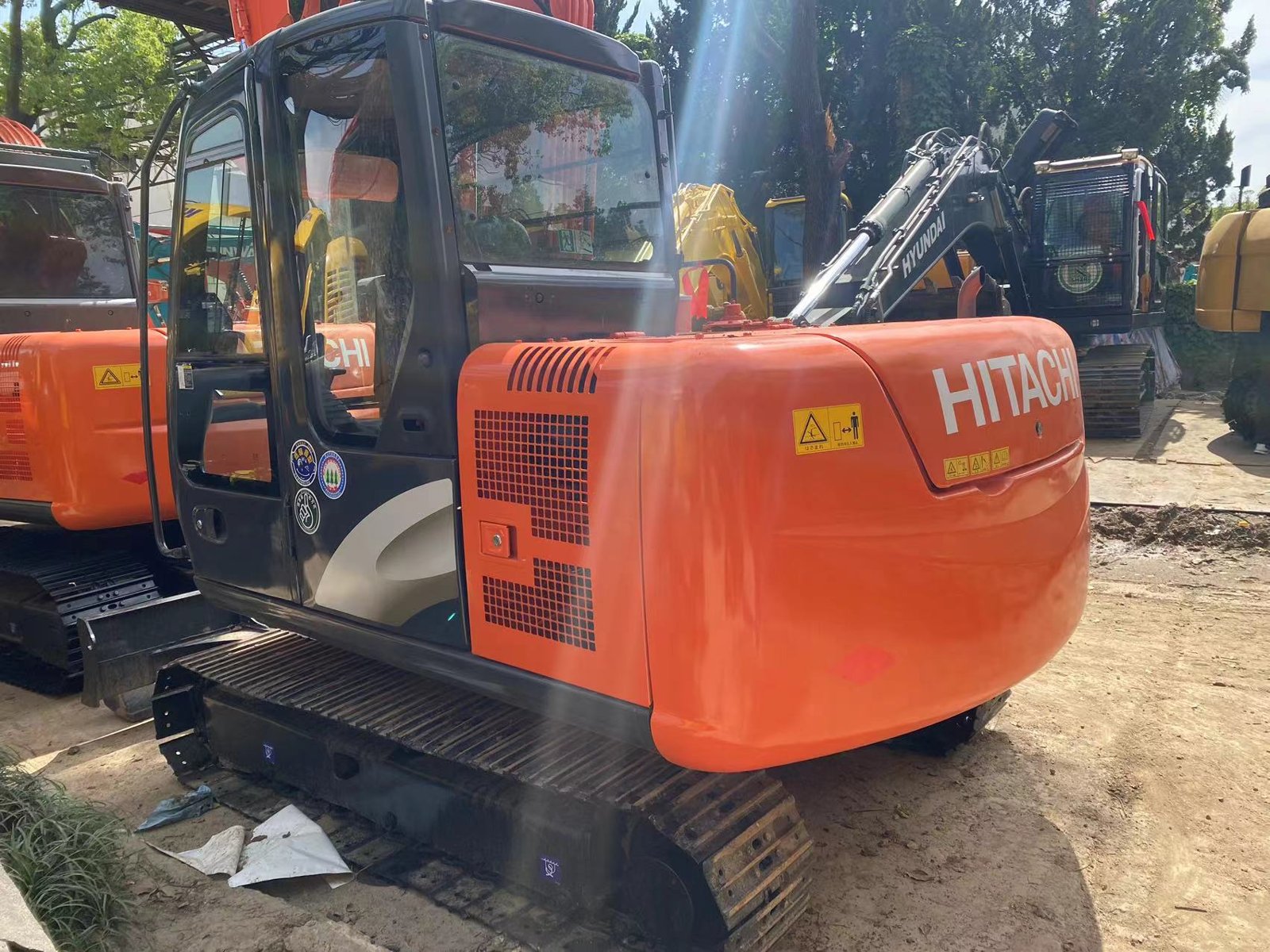 Hitachi 70 Mini used excavator 0 photo 8