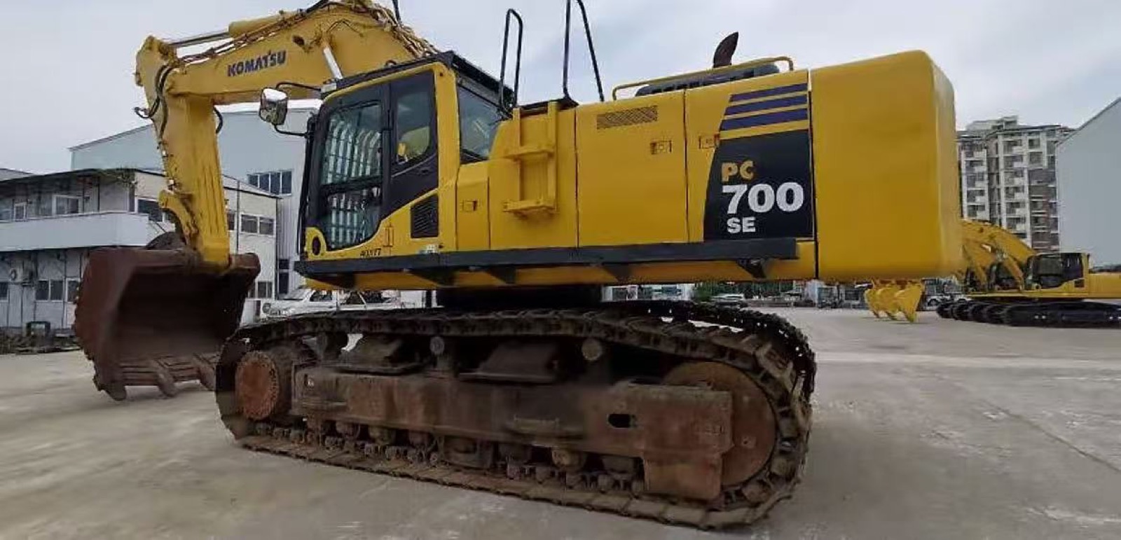 Komatsu PC700 used excavator 0 photo 8