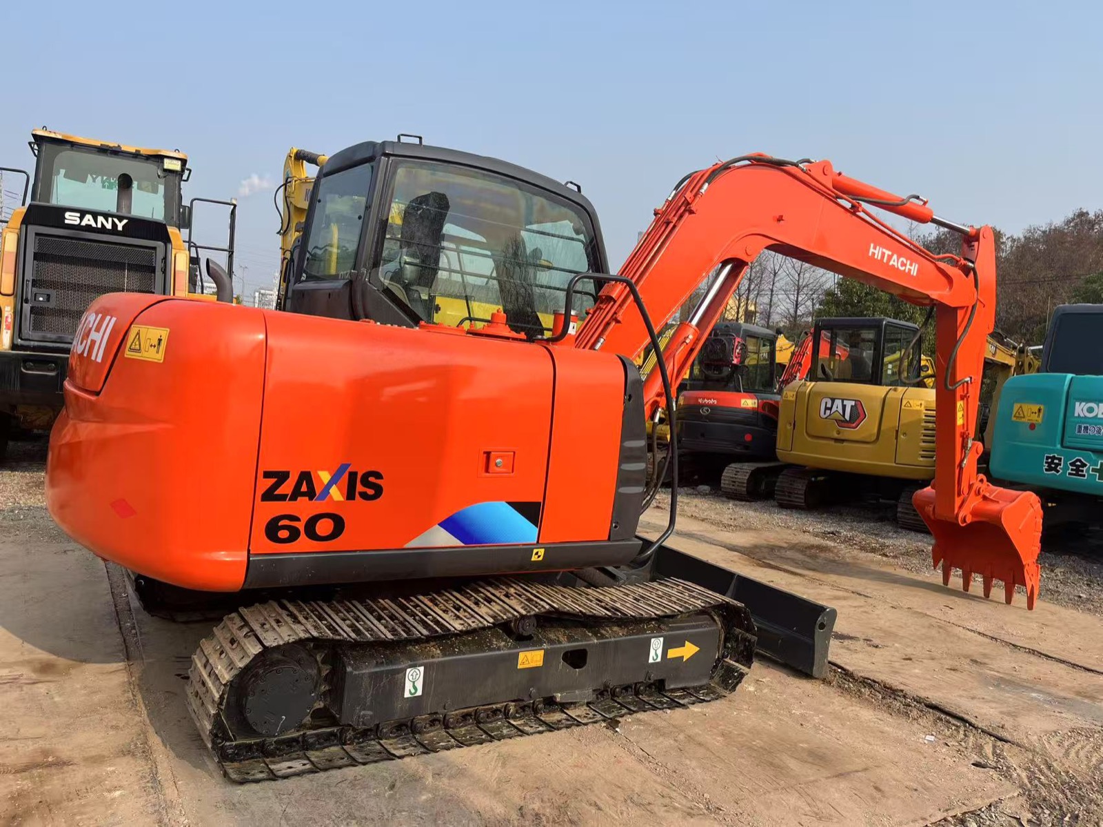 Hitachi 60 Mini used excavator 0 photo 6