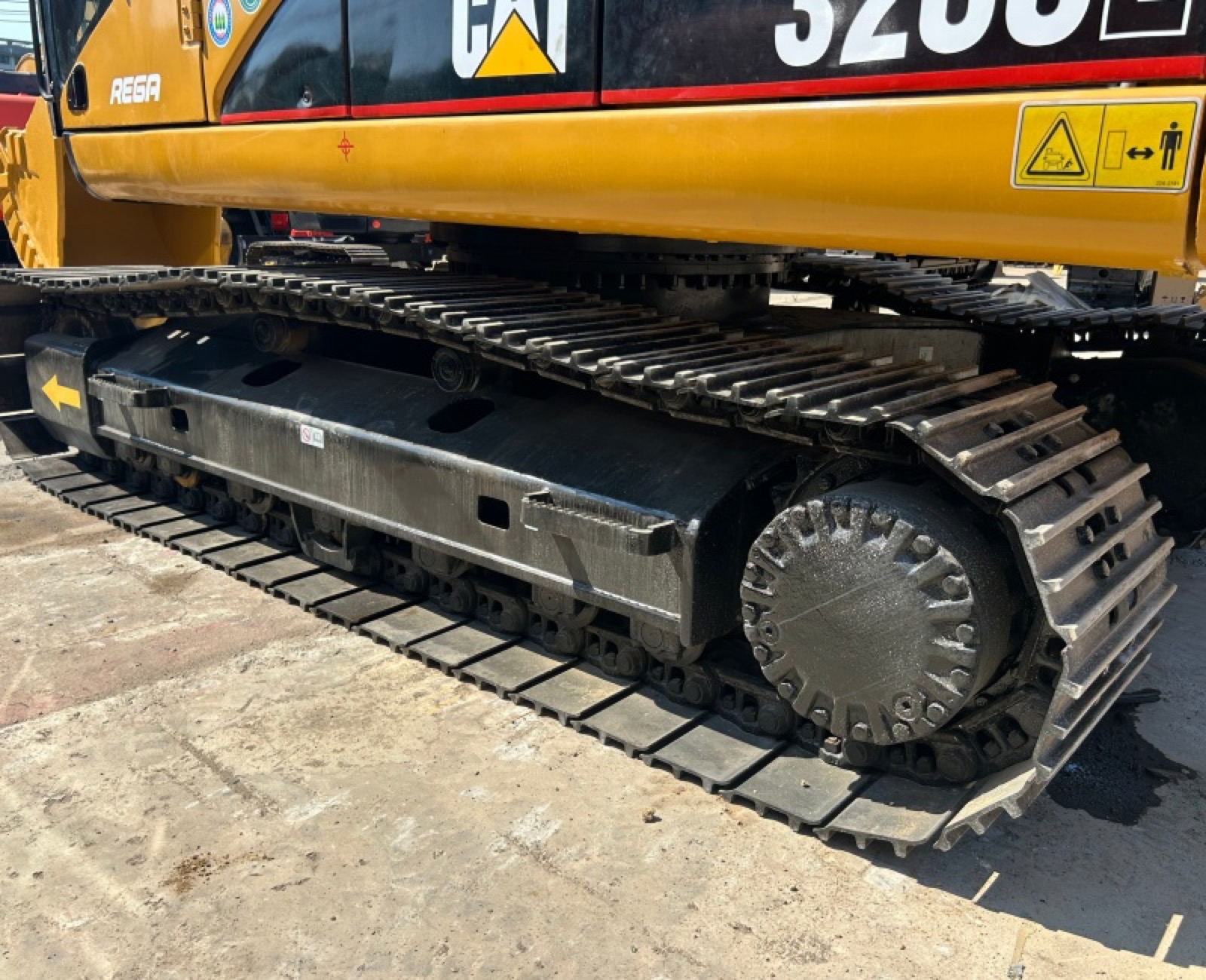 CAT 320CL used excavator 0 photo 4