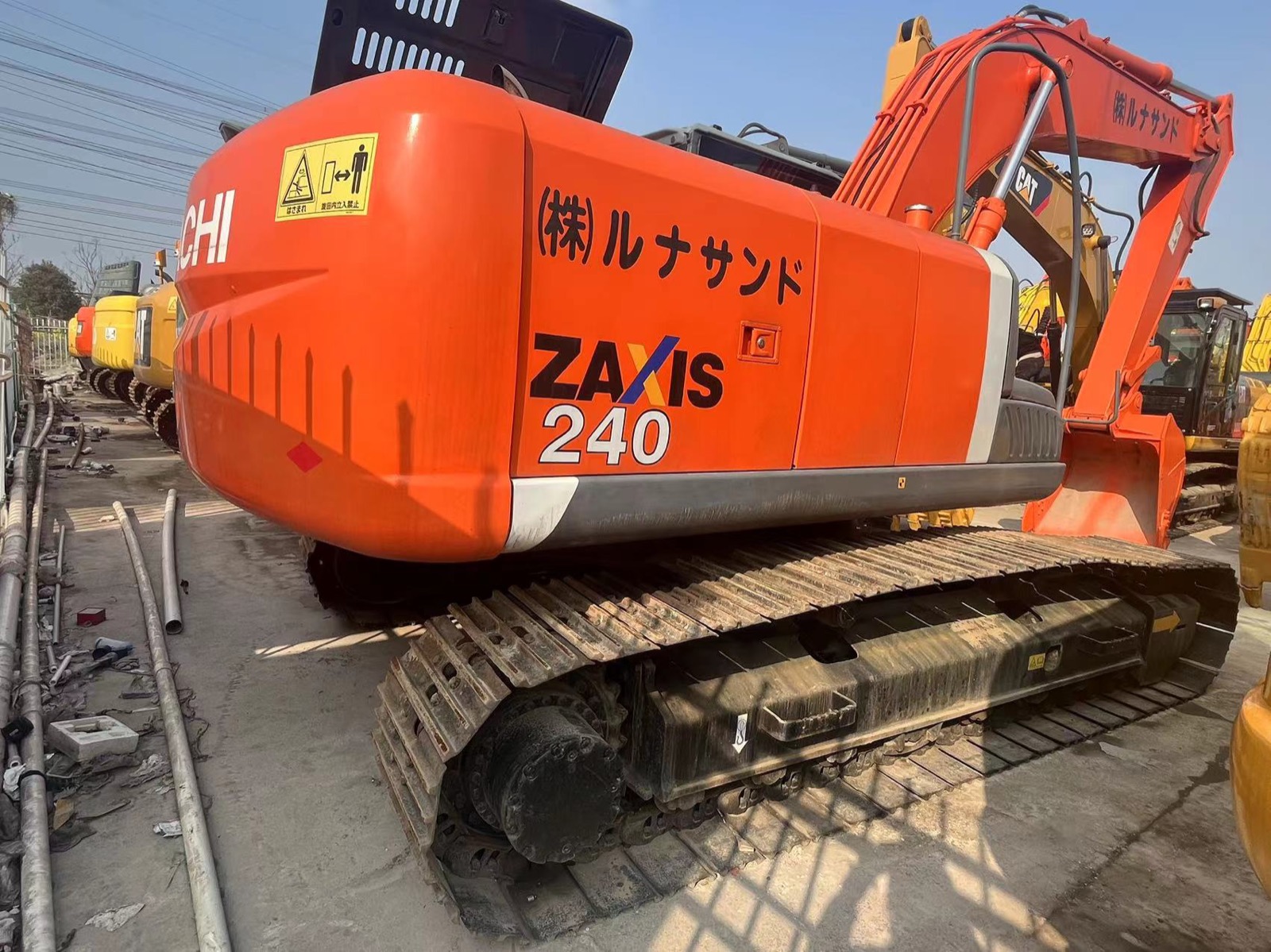 Hitachi ZX240 used excavator 0 photo 2