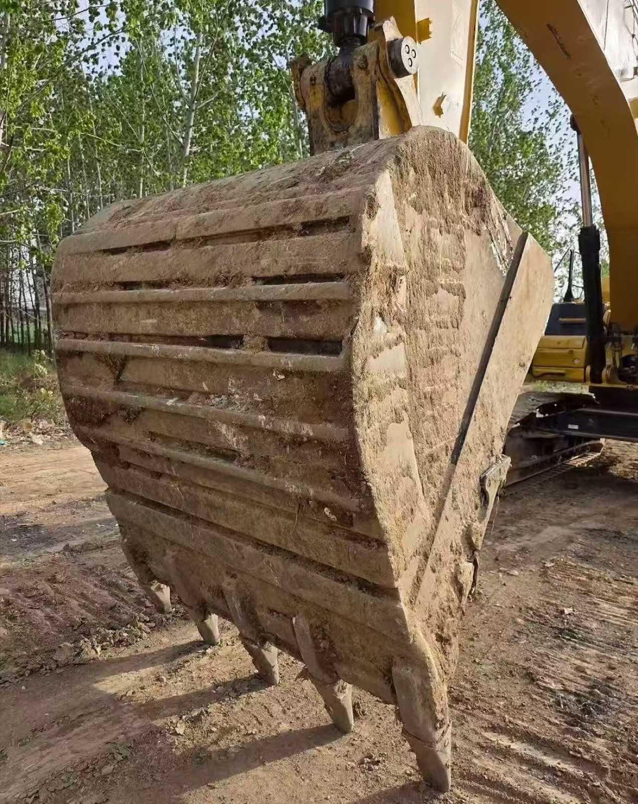 CAT 355 used excavator 0 photo 2