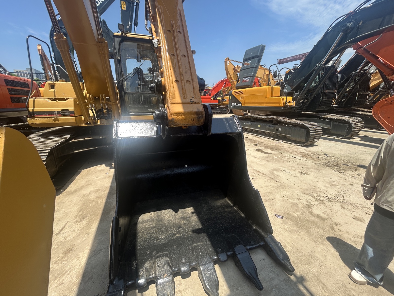 Used SANY 385H Excavator for Sale