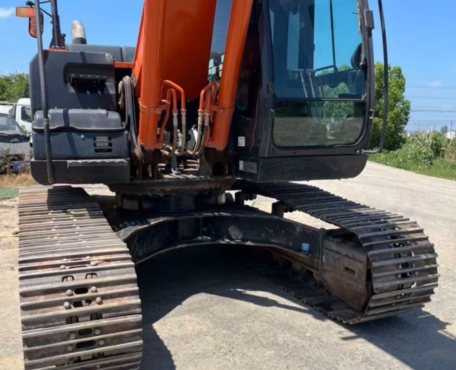 Hitachi ZX210 used excavator 0 photo 8