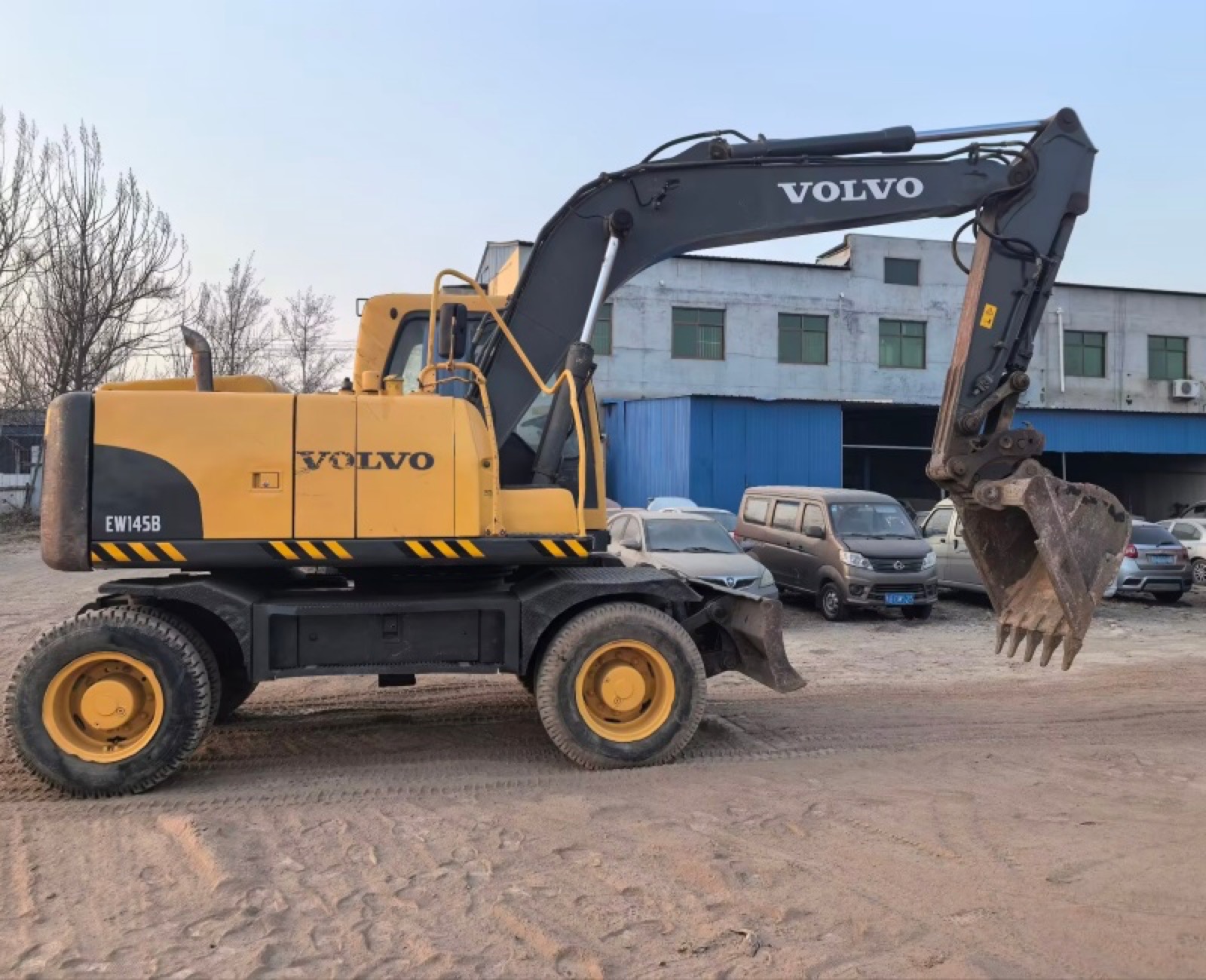 Volvo EW145B used excavator 0 photo 8