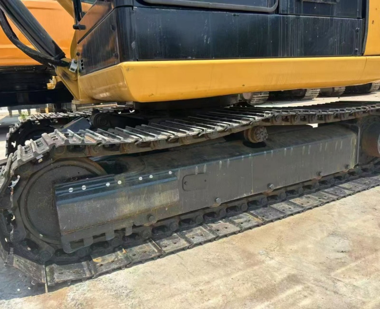 CAT 306E2 Mini used excavator 0 photo 3
