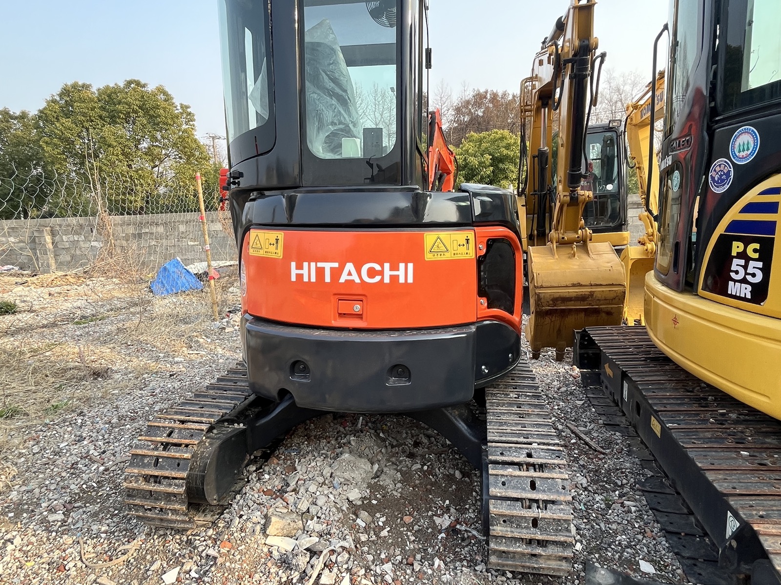 Hitachi 35u Mini used excavator 0 photo 8