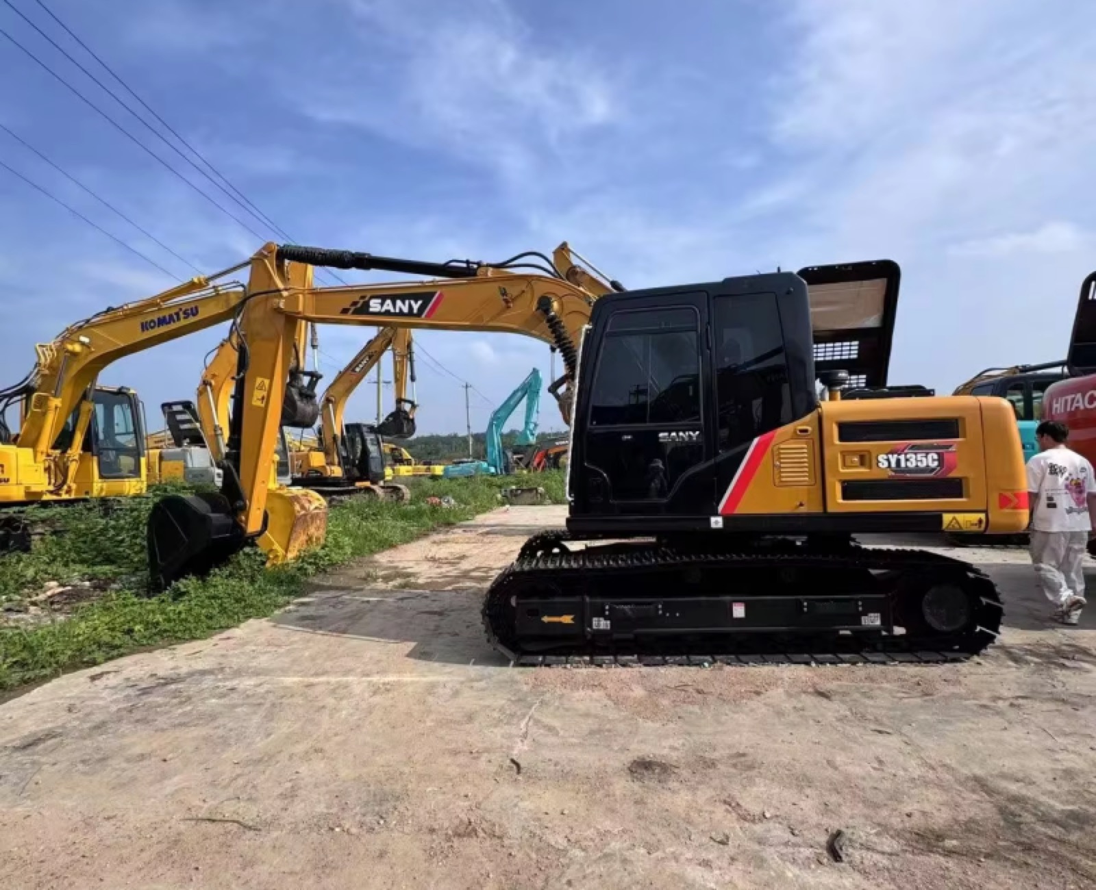 Sany 135C used excavator 0 photo 3
