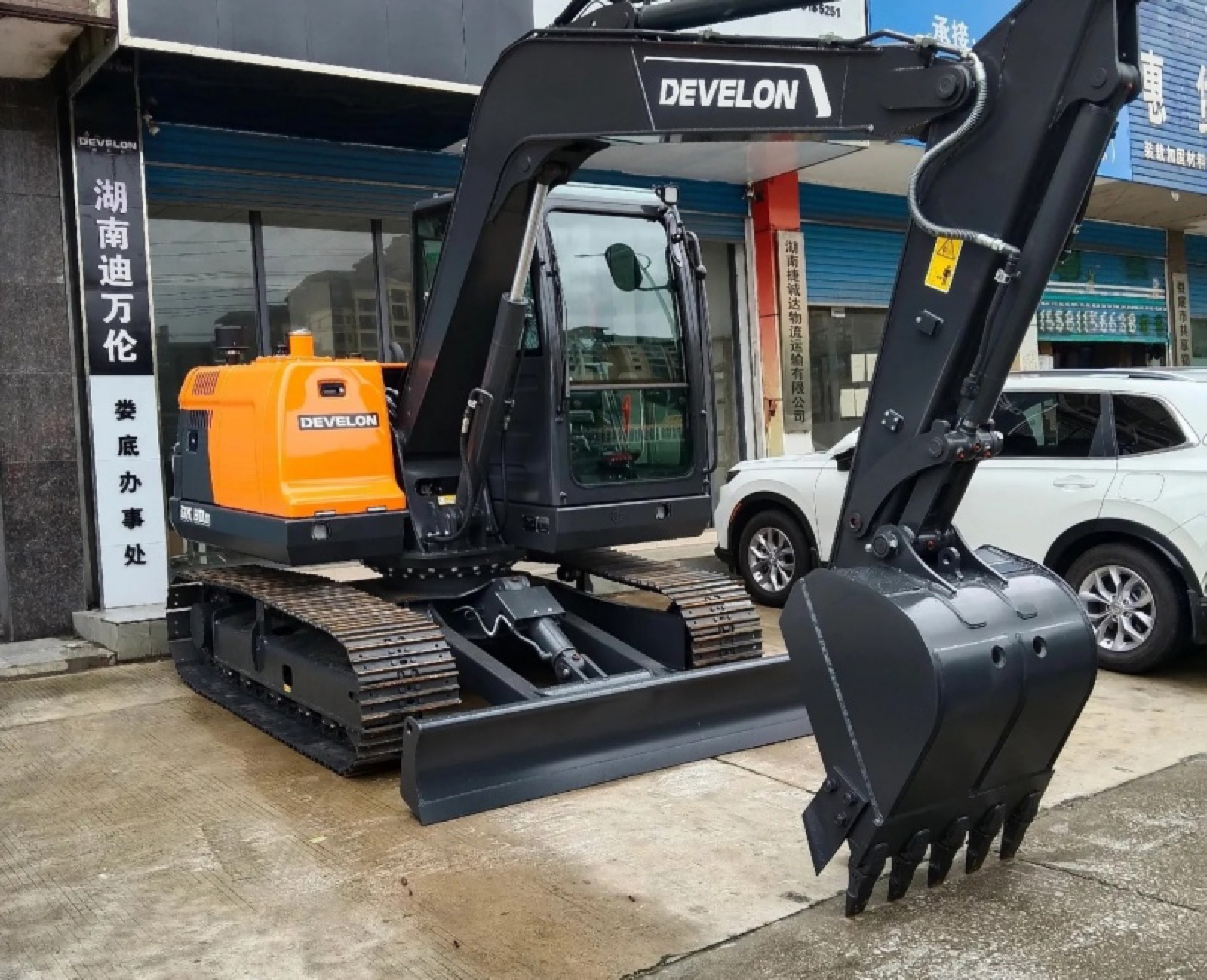 Doosan 80D Mini used excavator 0 photo 5
