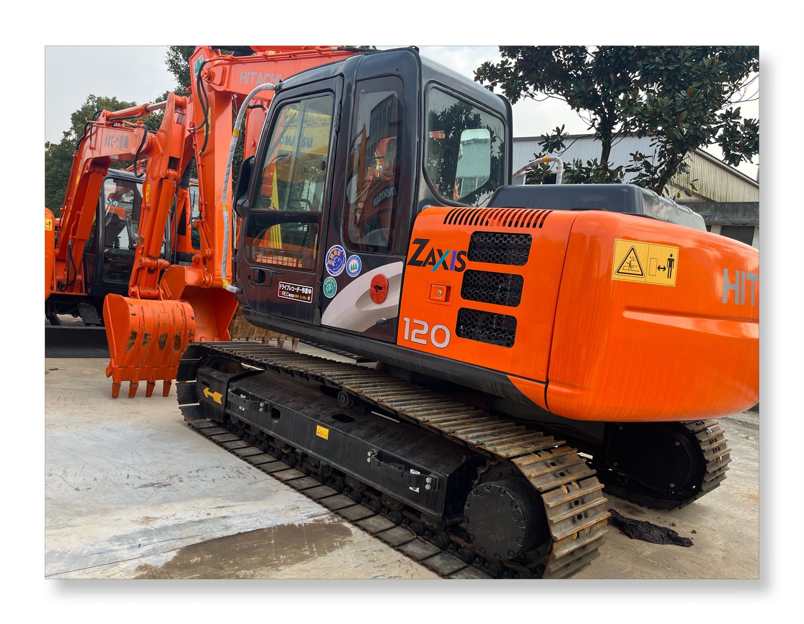 Hitachi ZX120 used excavator 0 photo 2