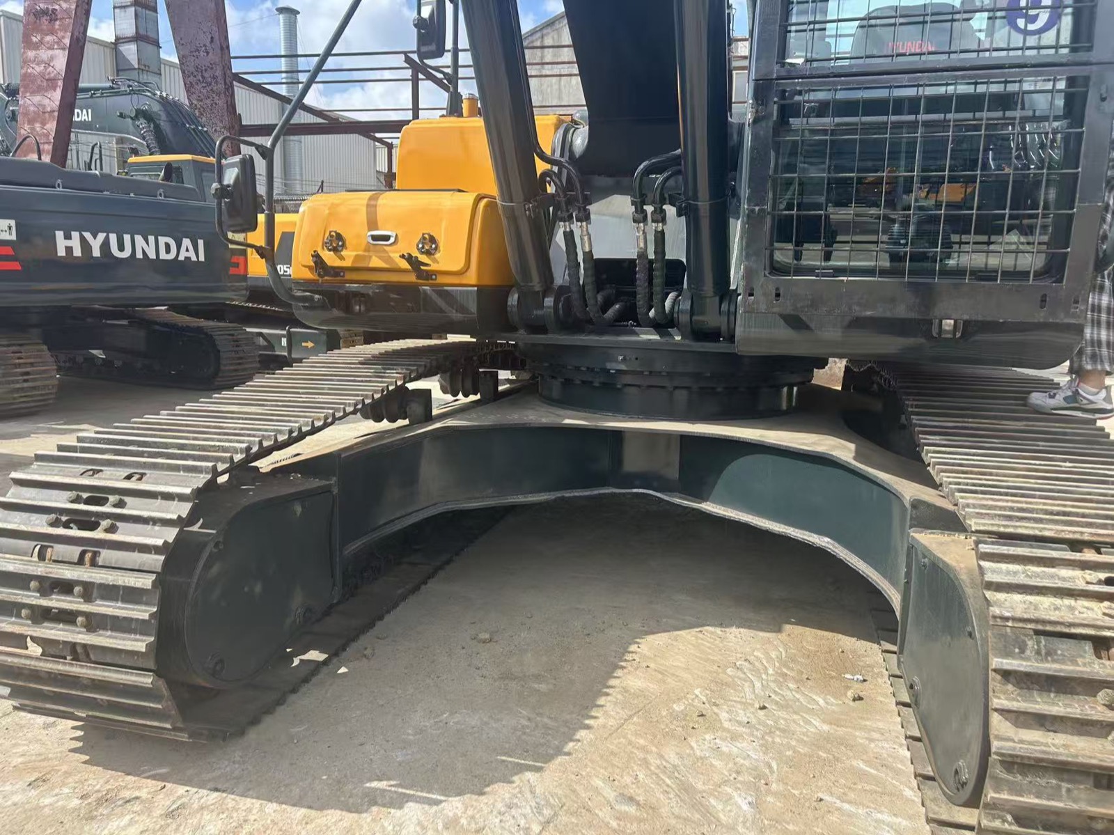 Hyundai 330LC-9S used excavator 0 photo 6