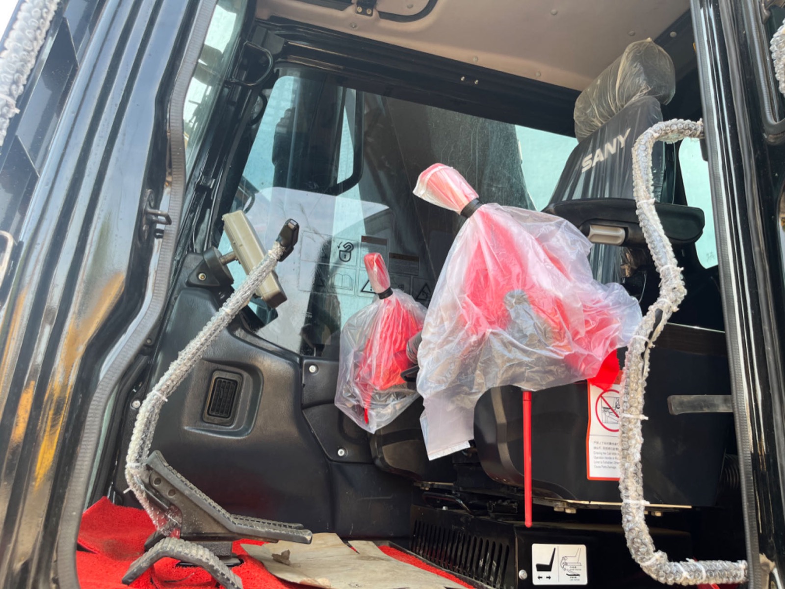 Sany 365 used excavator 0 photo 3
