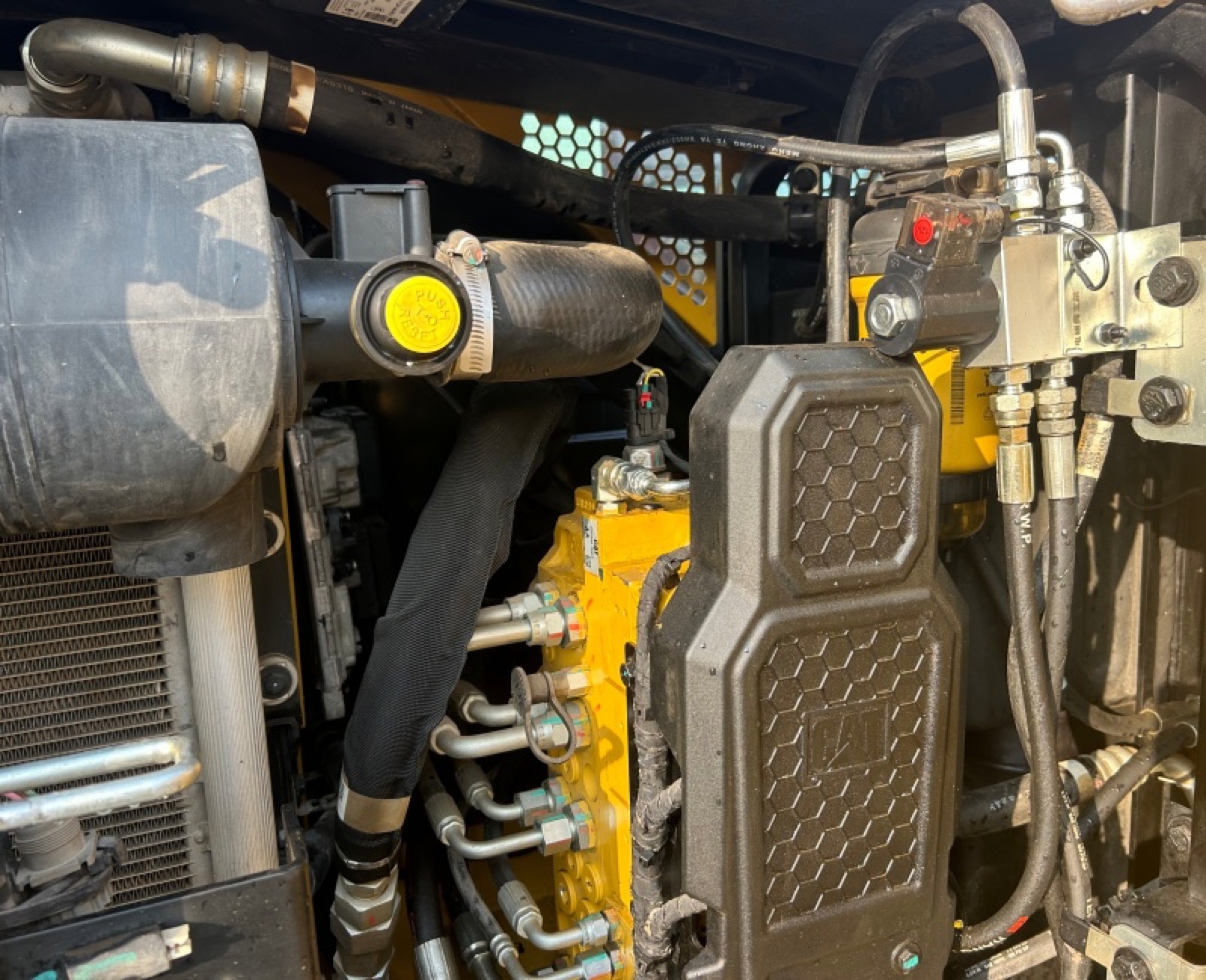 CAT 306 Mini used excavator 0 photo 6