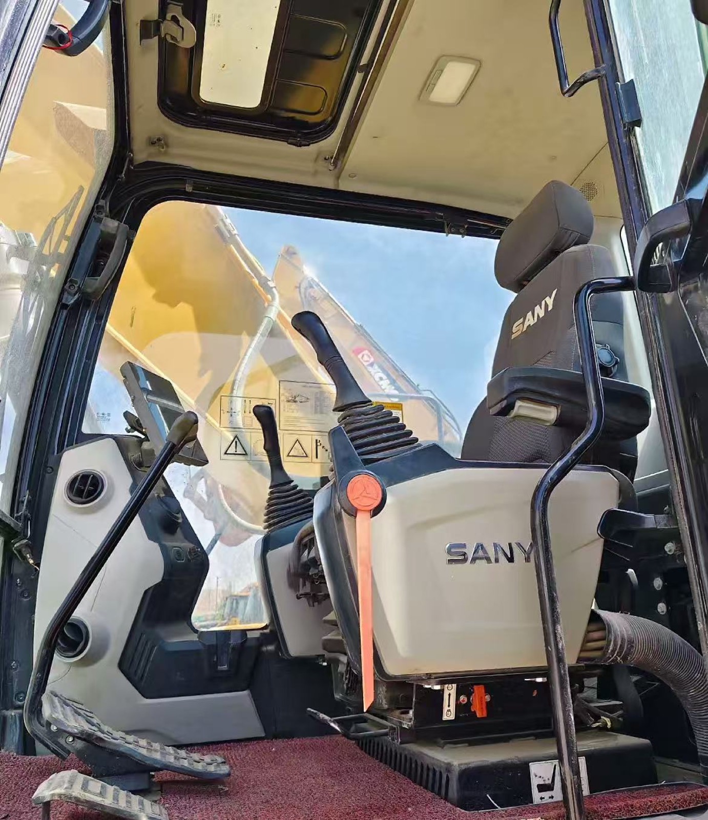 Sany 255H used excavator 0 photo 5