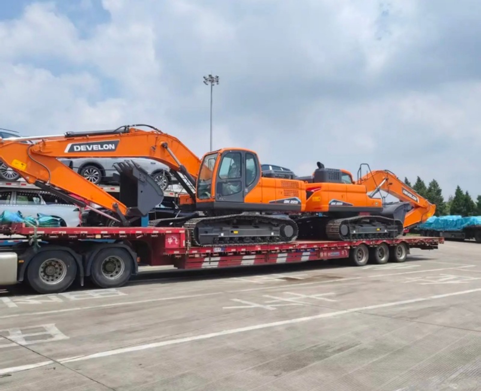 Used Doosan DX225 Excavator for Sale