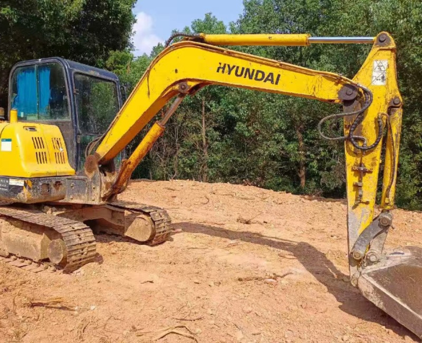 Hyundai R55-7 Mini used excavator 0 photo 4