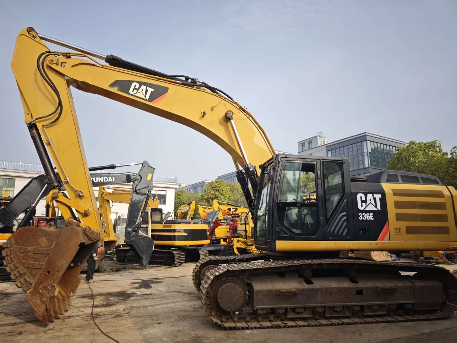 CAT 336E used excavator 0 photo 2