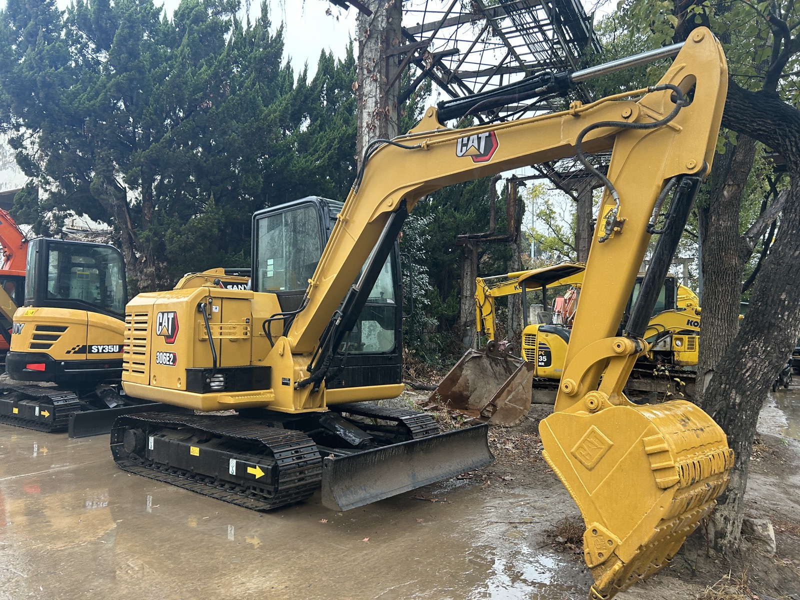 CAT 306E2 Mini used excavator 0 photo 7