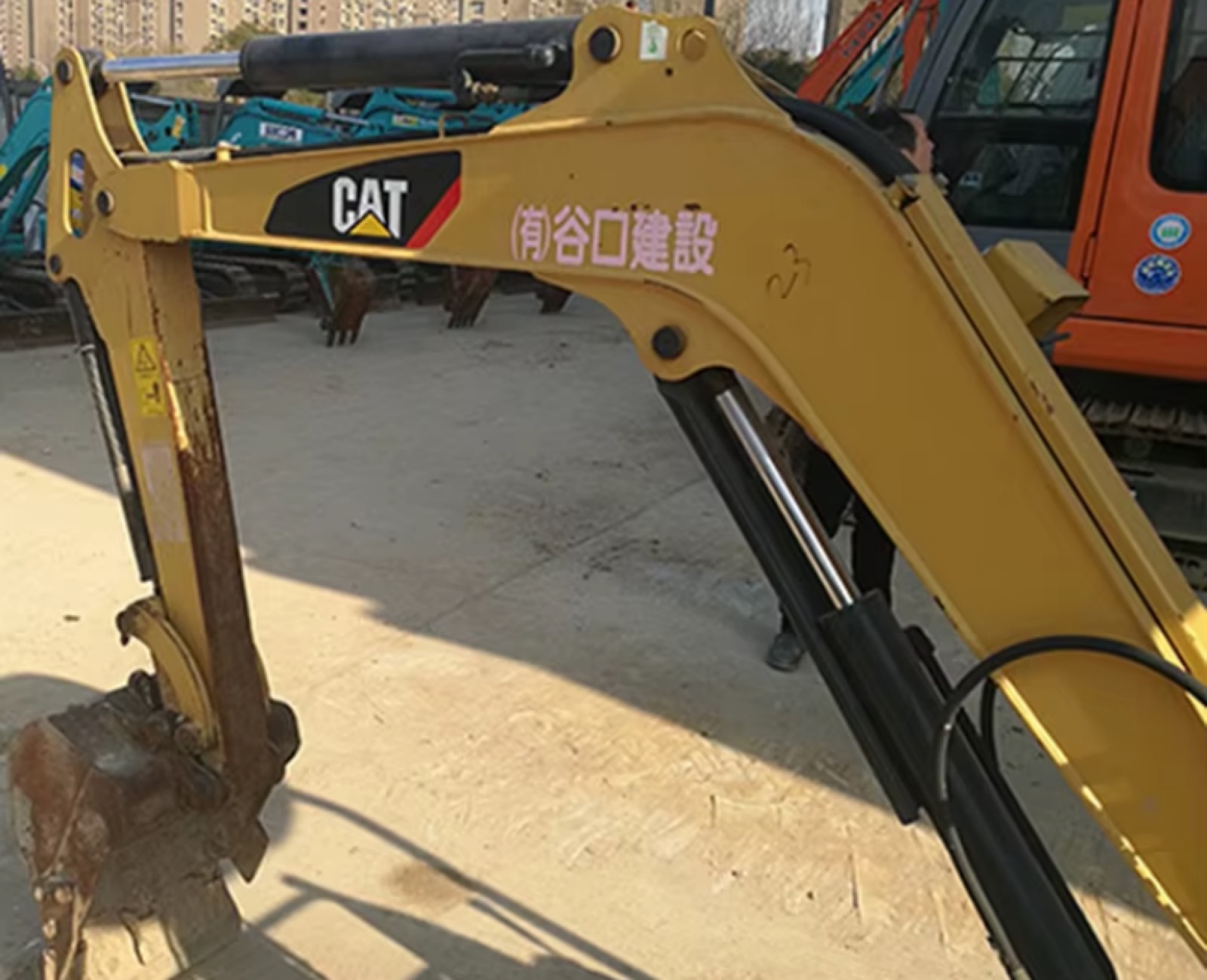 CAT 301.5 Mini used excavator 0 photo 4