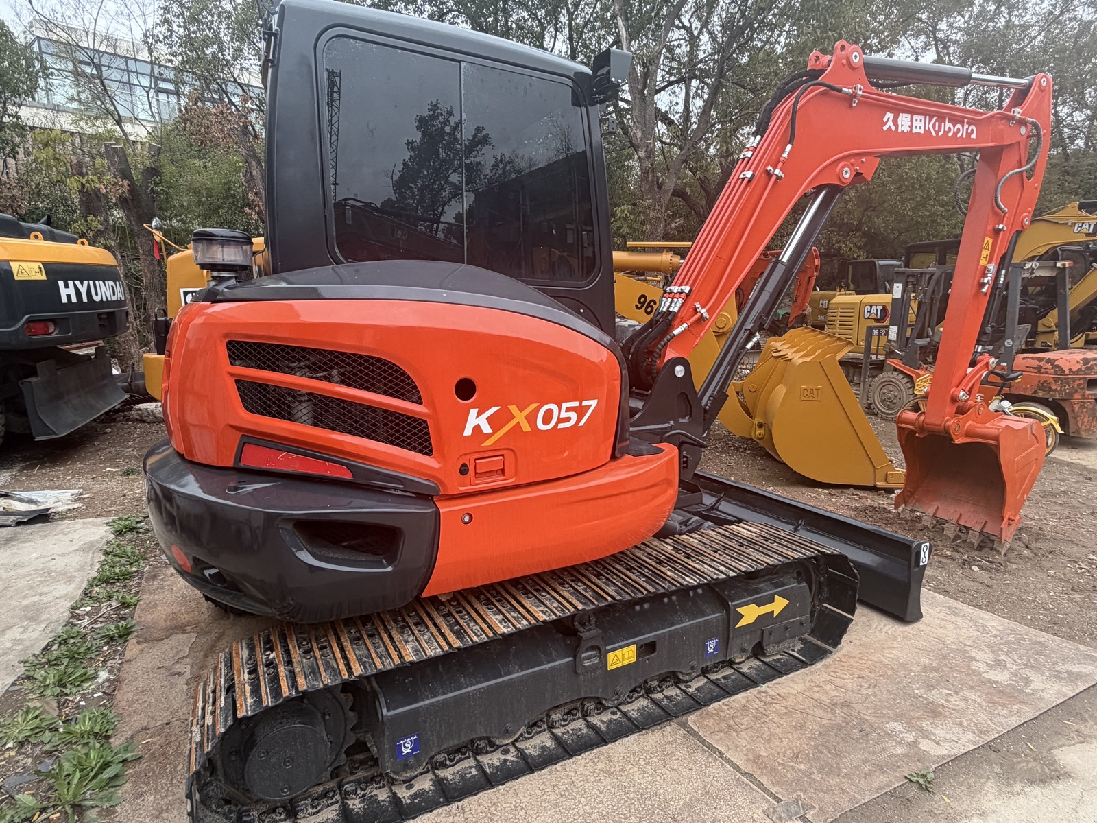 Kubota KX057 Mini used excavator 0 photo 3