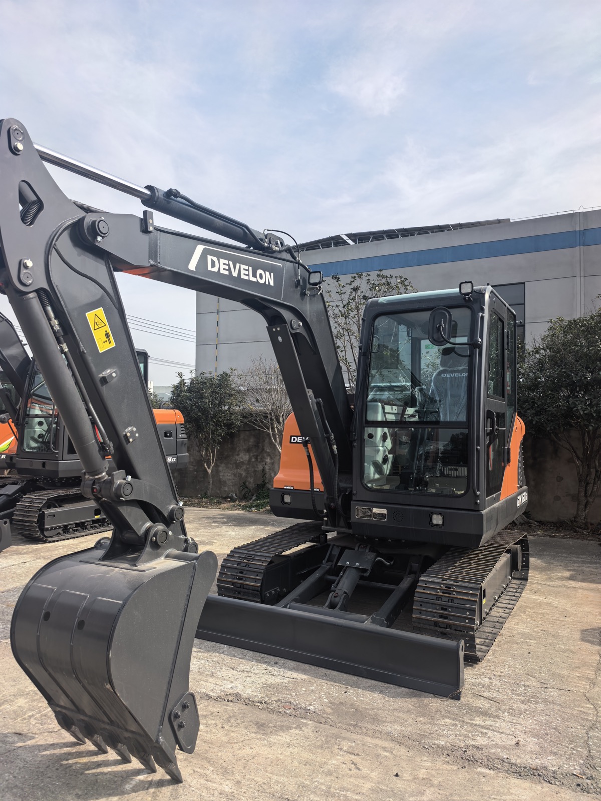 Doosan DX60D Mini used excavator 0 photo 5