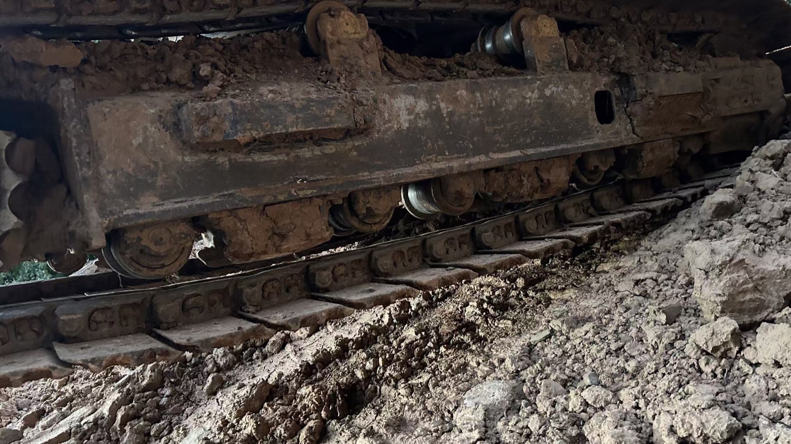 Sany 135C used excavator 0 photo 4