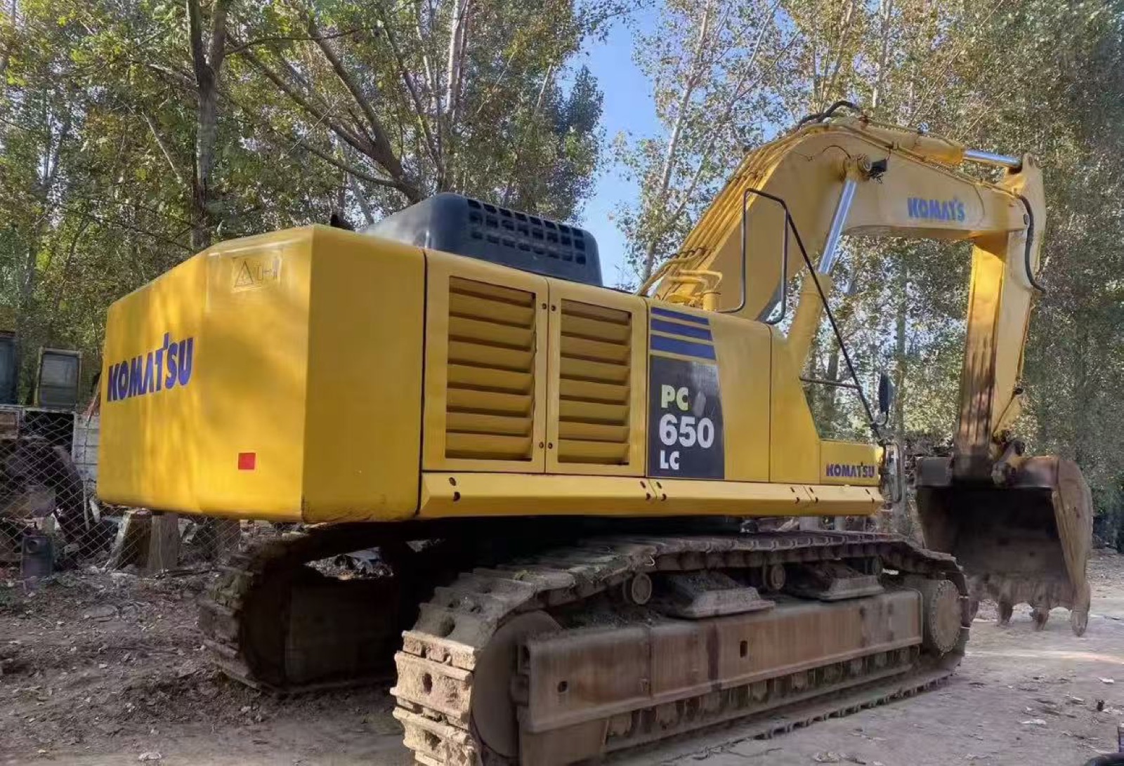 Komatsu PC650 used excavator 0 photo 2