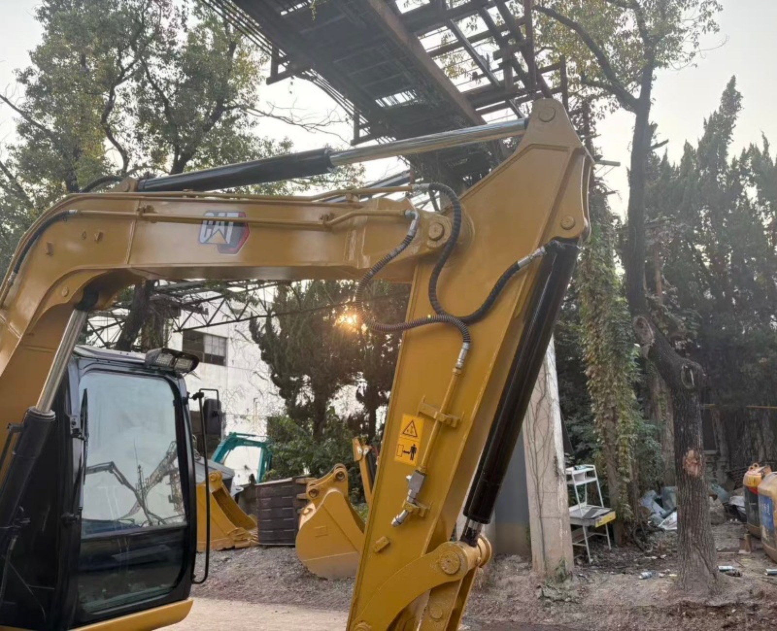 CAT 307 used excavator 0 photo 5