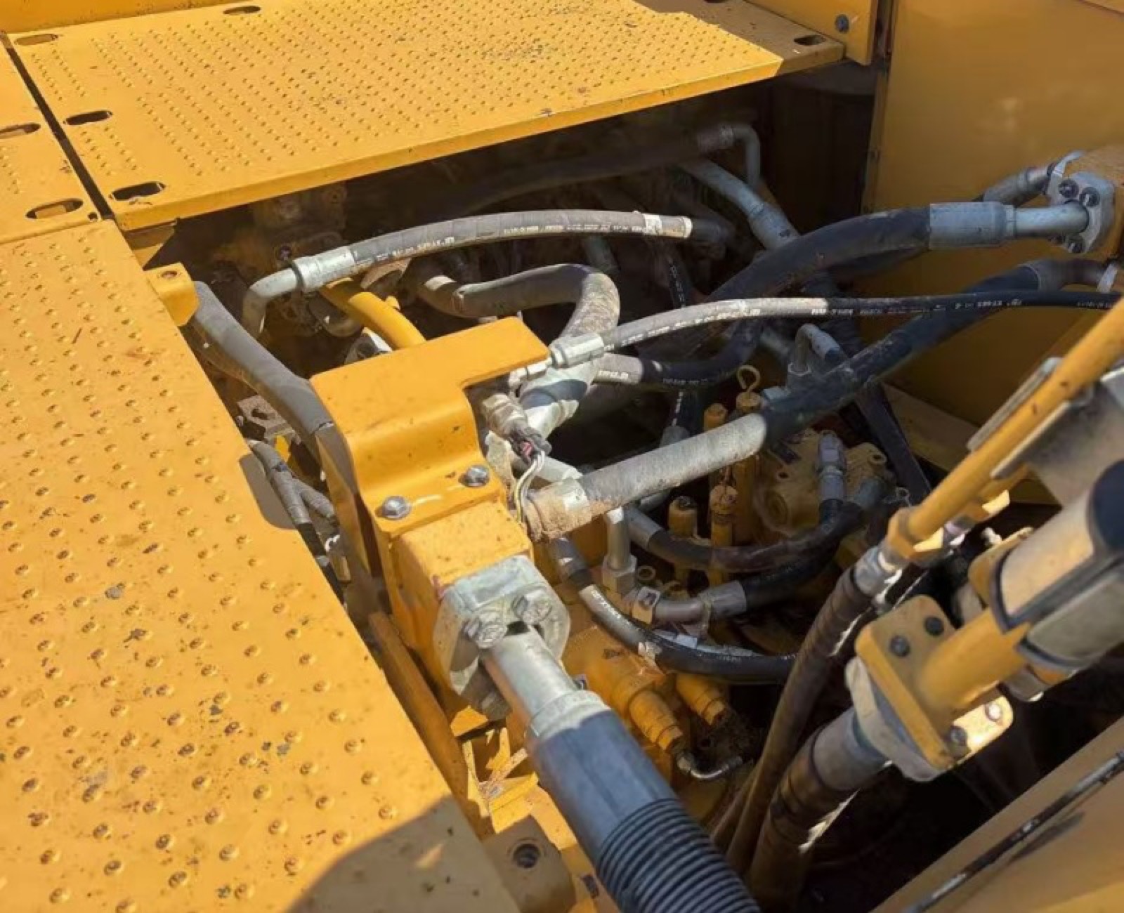 CAT 349F used excavator 0 photo 3